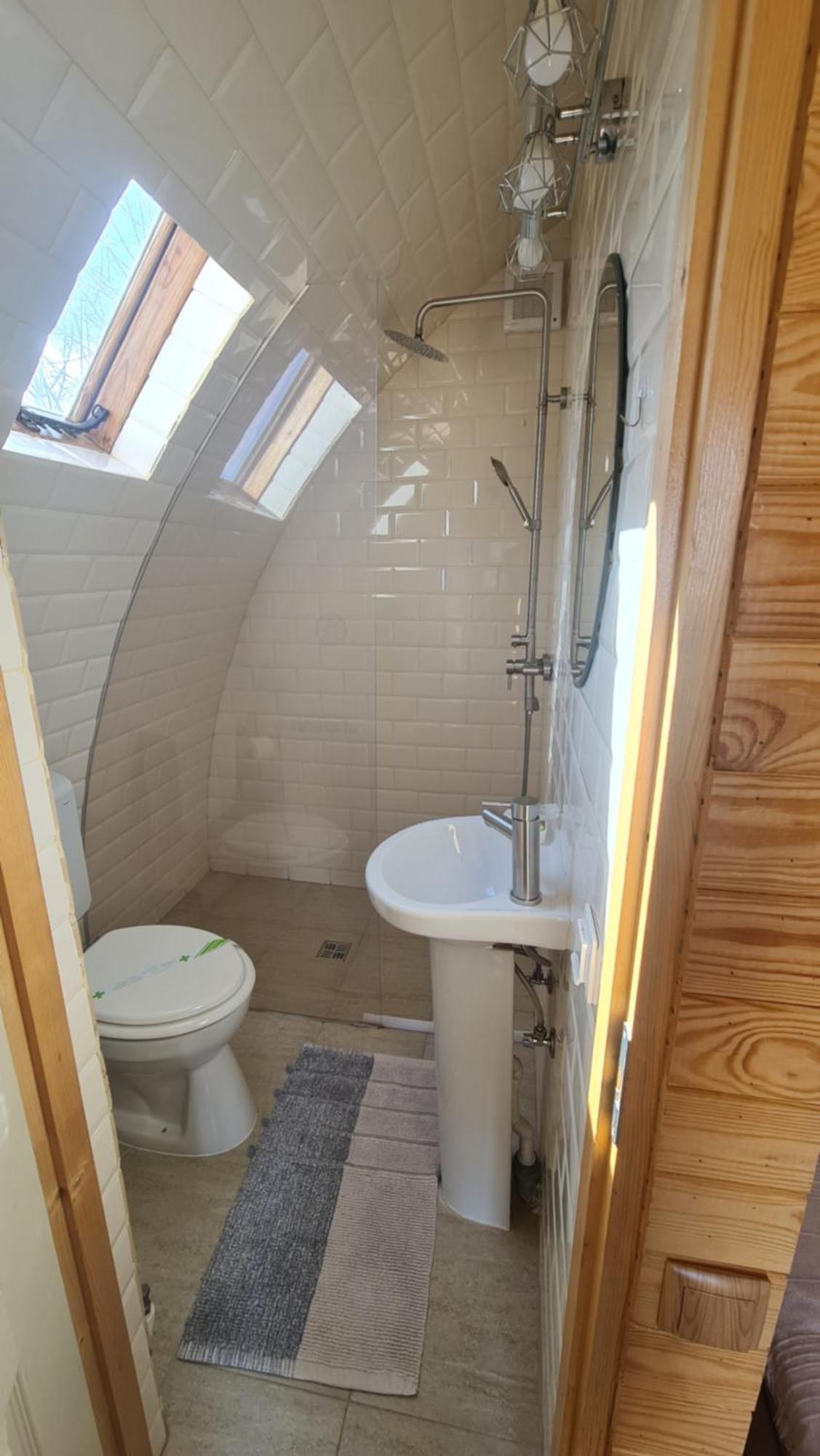 Casute In Mijlocul Naturii - Wild Camp Campsite Avrig
